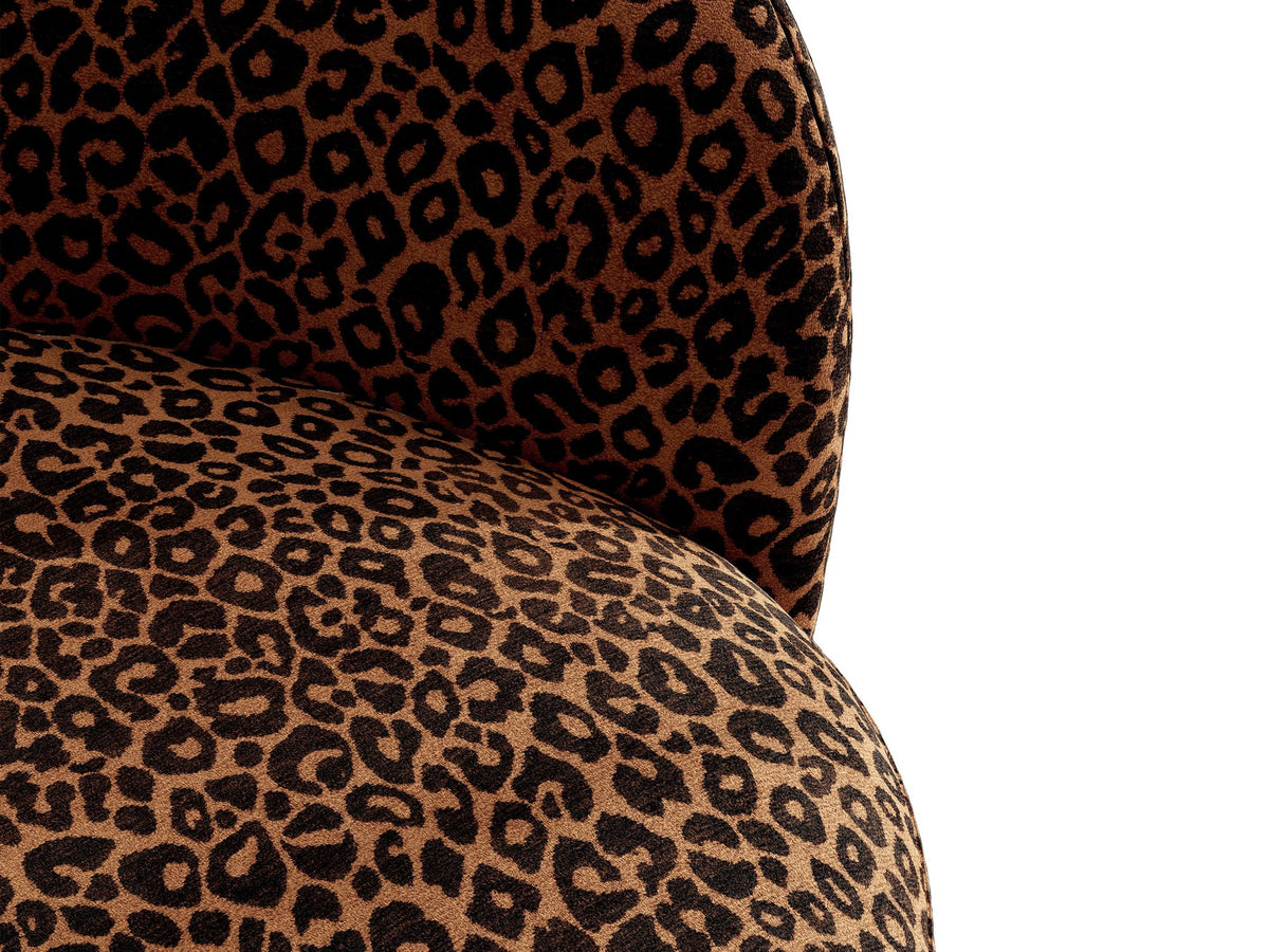 Beiger Drehsessel Letizia von Micadoni mit gewebtem Leopardenmuster, Chenille-Stoff Wild und Stoffbeinen, Ansicht von vorne
