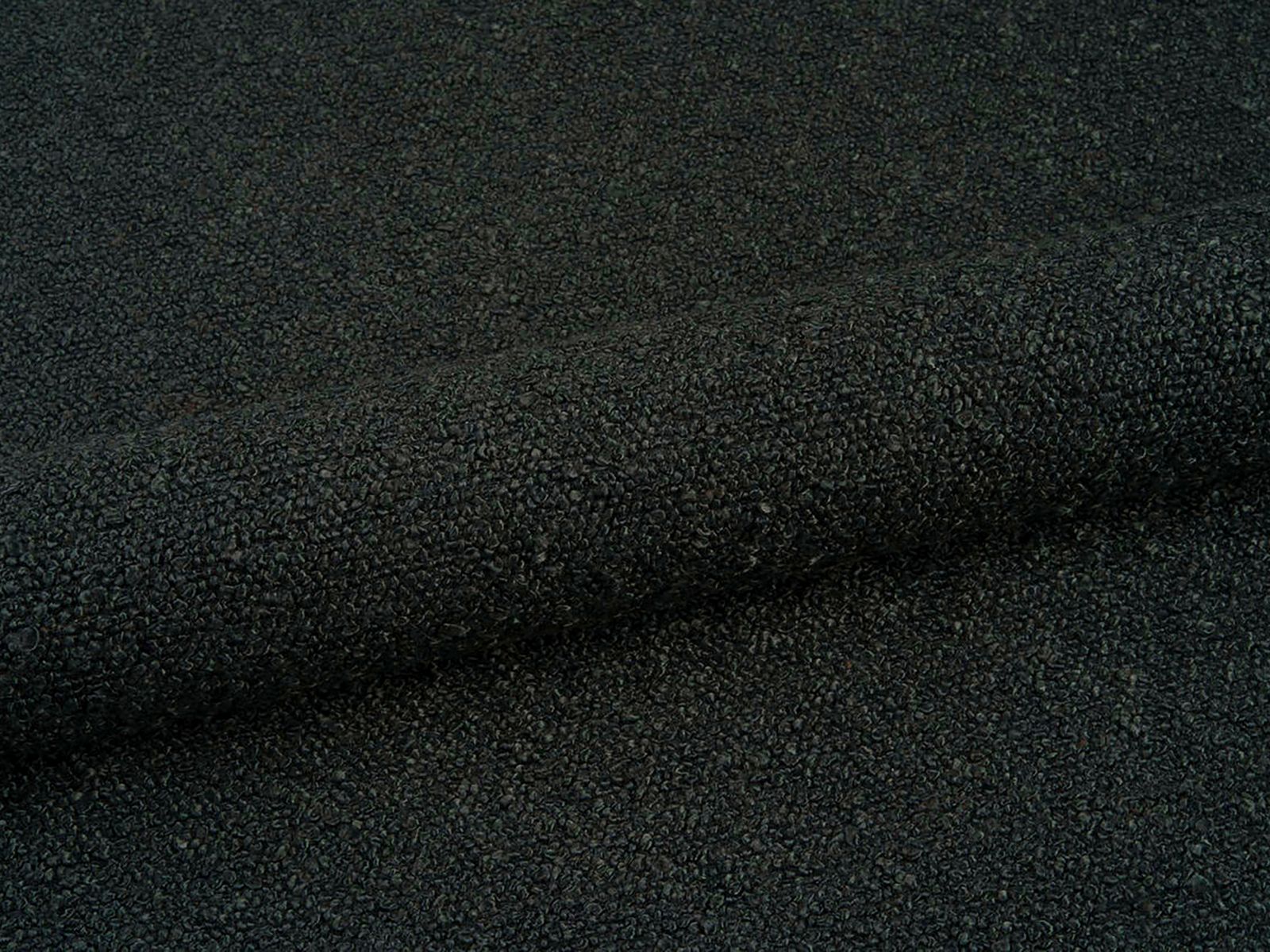 Stilvolles Linea Bett mit 180 cm hohem Kopfteil in elegantem Schwarz, perfekt für zeitgemäße Schlafzimmergestaltung von Micadoni.