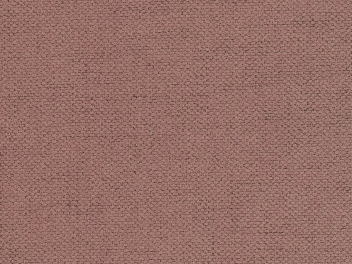 Flaschengrünes Stauraumbett von Micadoni mit gepolstertem Kopfteil, schwarzen Metallbeinen und Bettkasten aus Bouclé-Stoff im Schlafzimmer.