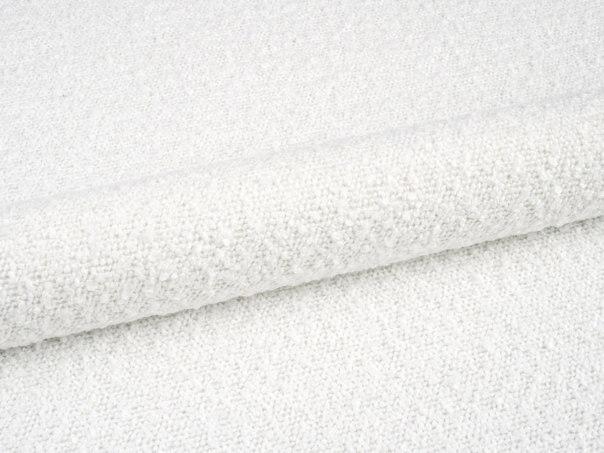 Aveline Bett mit Kopfteil in Ivory-Wind von Micadoni, 160 x 200 cm, mit gepolstertem Kopfteil und schwarzen Holzbeinen, Rahmen aus Möbelplatte und Sperrholzlatten.