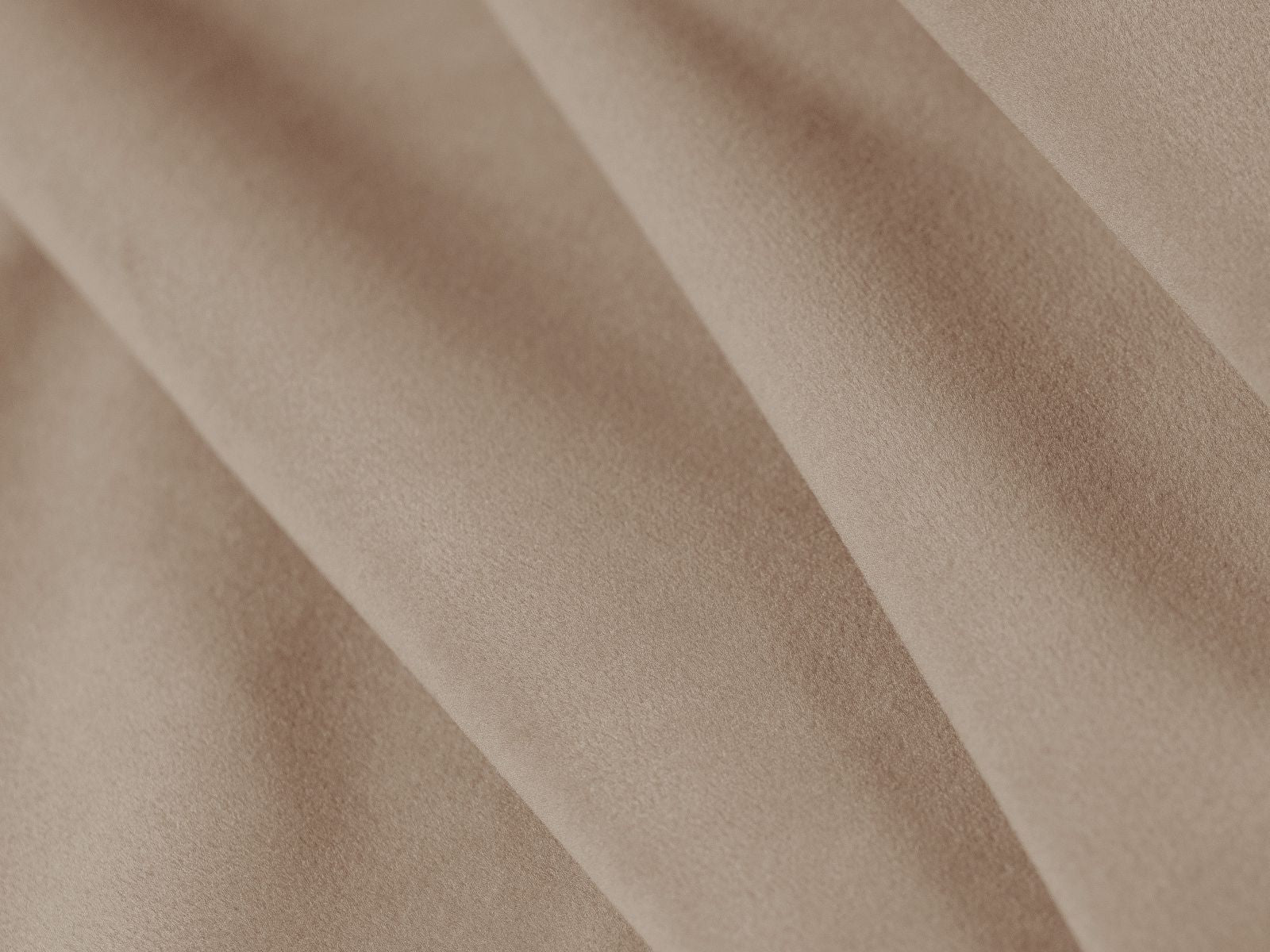 Modernes Ovalo Bett in sanftem Almond Beige, aus hochwertigem Magic Velvet, mit praktischem Stauraum und elegantem Kopfteil für stilvolle Schlafzimmer.