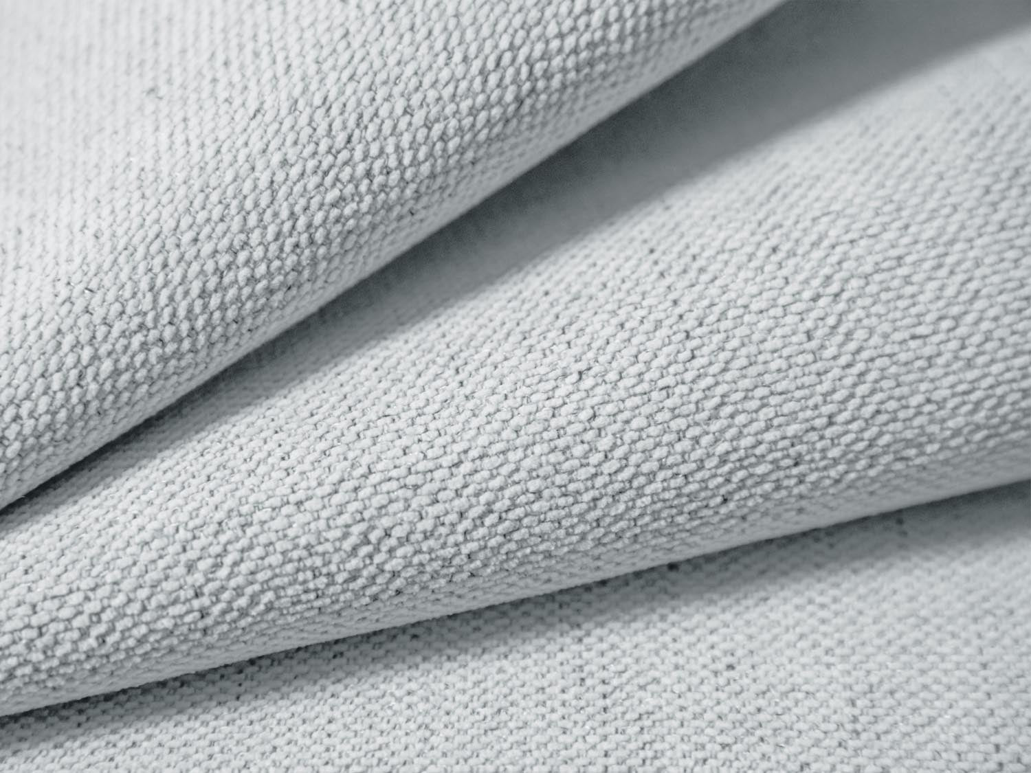 Modernes Micadoni Bett Lupine in elegantem Grau, bietet praktischen Stauraum und ein geschmackvolles Kopfteil für stilvolle Schlafzimmer.