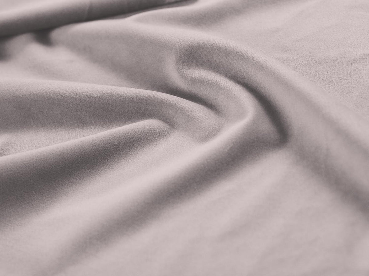 Bellis Bett mit Stauraum und Headboard 160cm in Silver-Bluvel präsentiert im Onlineshop von KAQTU Design AG. Bett ist von Micadoni