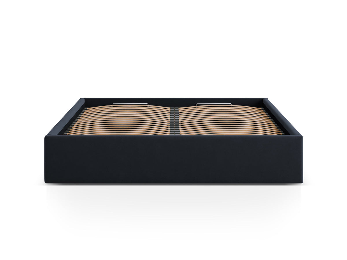 Susan Bett mit Stauraum 160cm in Dark Blue-Bluvel präsentiert im Onlineshop von KAQTU Design AG. Bett ist von Micadoni