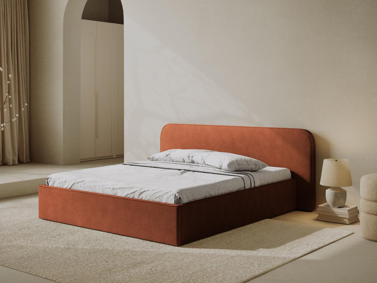 Elizabeth Bett mit Stauraum und Headboard 160cm in Red-Babel präsentiert im Onlineshop von KAQTU Design AG. Bett ist von Micadoni