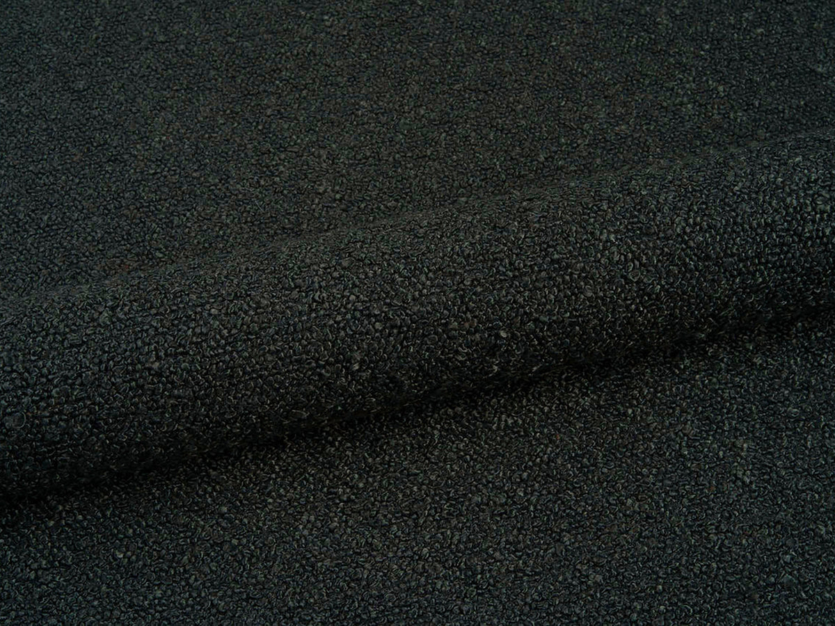 Ovalo Stauraumbett 180x200 cm von Micadoni in Light Grey-Magic Velvet, gepolstertes Kopfteil, Metallrahmen mit Sperrholzlatten, schwarze Kunststoffbeine, Bettkasten frontseitig öffenbar.