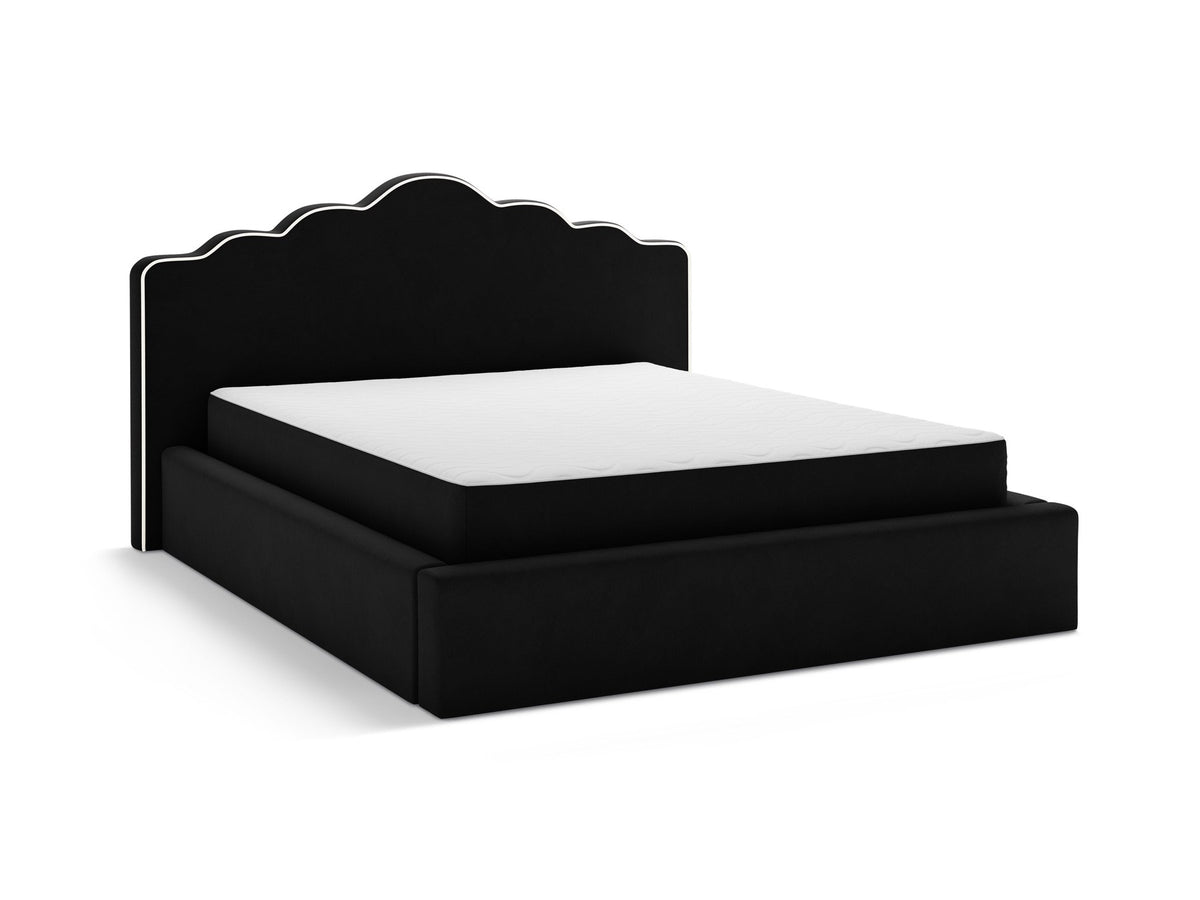 Samtbett Dream in Elfenbein mit gepolstertem Kopfteil, Bettkasten mit Gaslift-Öffnung und niedrigen Beinen aus Polypropylen.