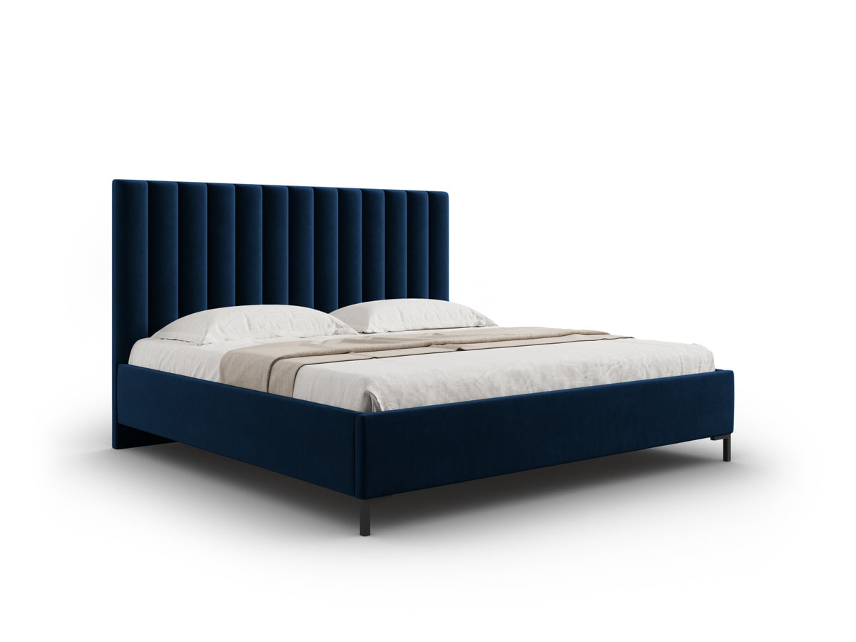 Allison Bett mit Stauraum und Headboard 180cm in Royal Blue-Bluvel präsentiert im Onlineshop von KAQTU Design AG. Bett ist von Micadoni