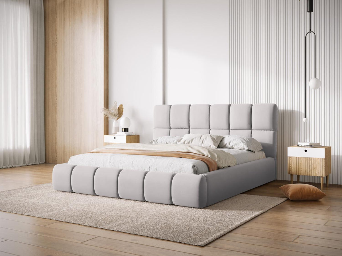 Bellis Bett mit Stauraum und Headboard 180cm in Silver-Bluvel präsentiert im Onlineshop von KAQTU Design AG. Bett ist von Micadoni