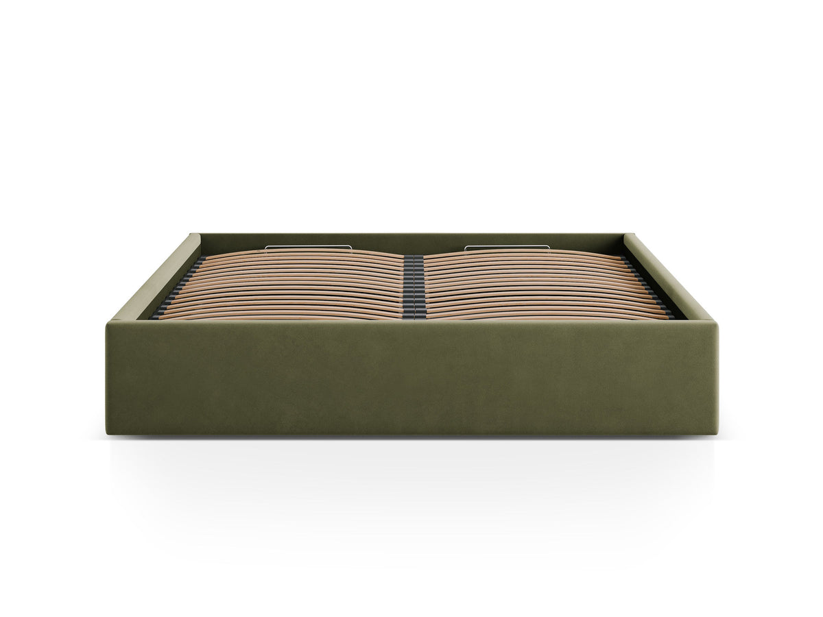 Susan Bett mit Stauraum 180cm in Green-Bluvel präsentiert im Onlineshop von KAQTU Design AG. Bett ist von Micadoni