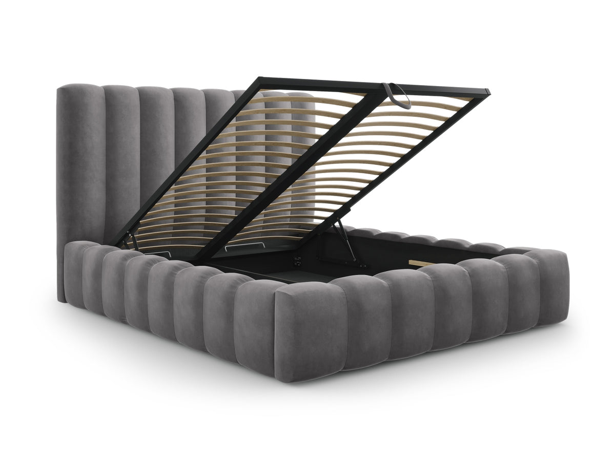 Kelp Bett mit Stauraum und Headboard 200cm in Grey-Bluvel präsentiert im Onlineshop von KAQTU Design AG. Bett ist von Micadoni