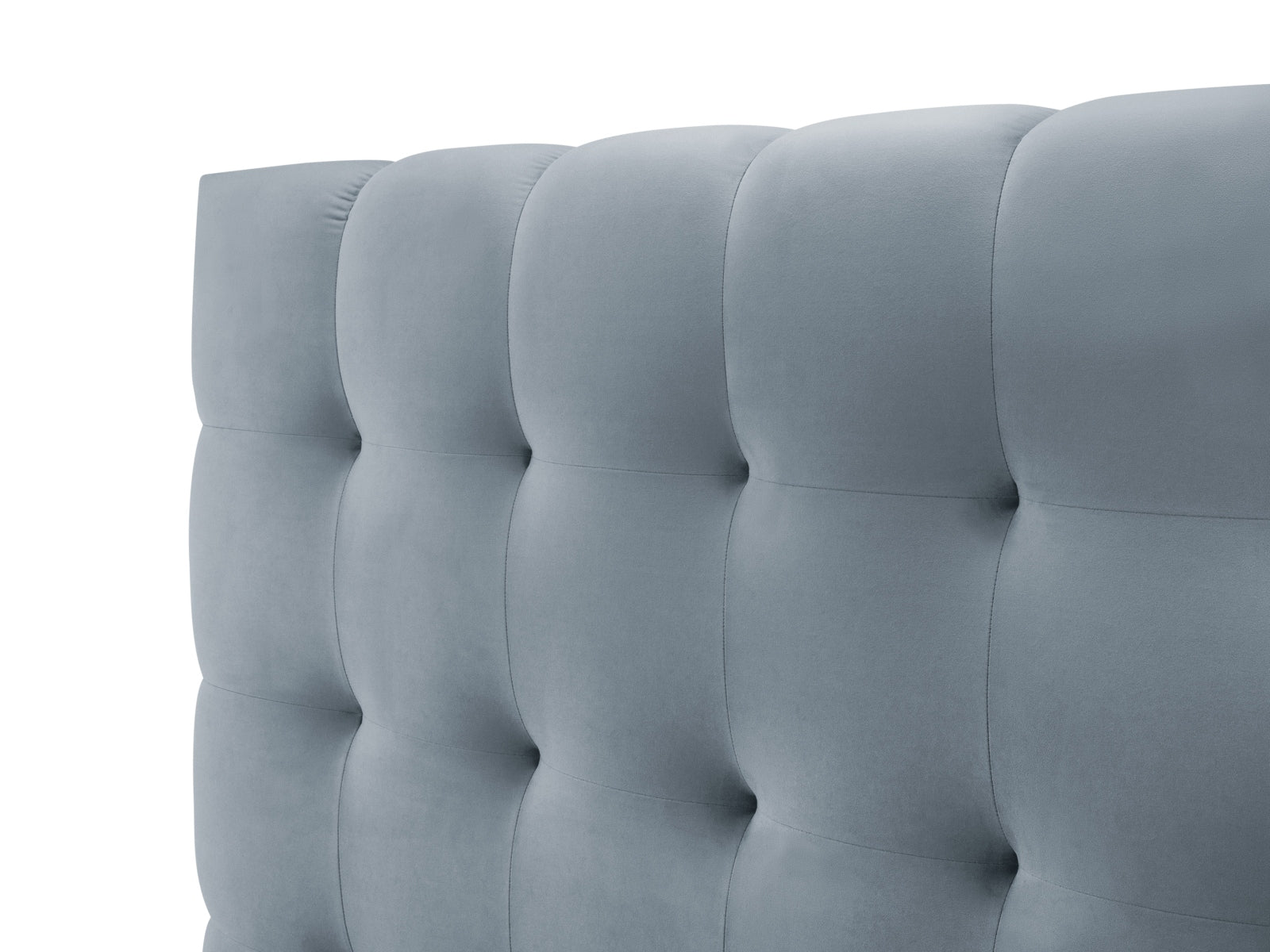 Elegantes Mamaia Velour Bett in sanftem Hellblau, ideal für stilvolle Schlafzimmer, mit praktischem Stauraum und ansprechendem Kopfteil.
