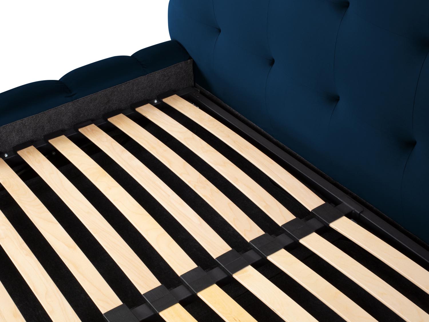 Stilvolles Mamaia Velour Bett in Royalblau, ideal für moderne Schlafzimmer, bietet zusätzlichen Stauraum und ein elegantes Kopfteil.