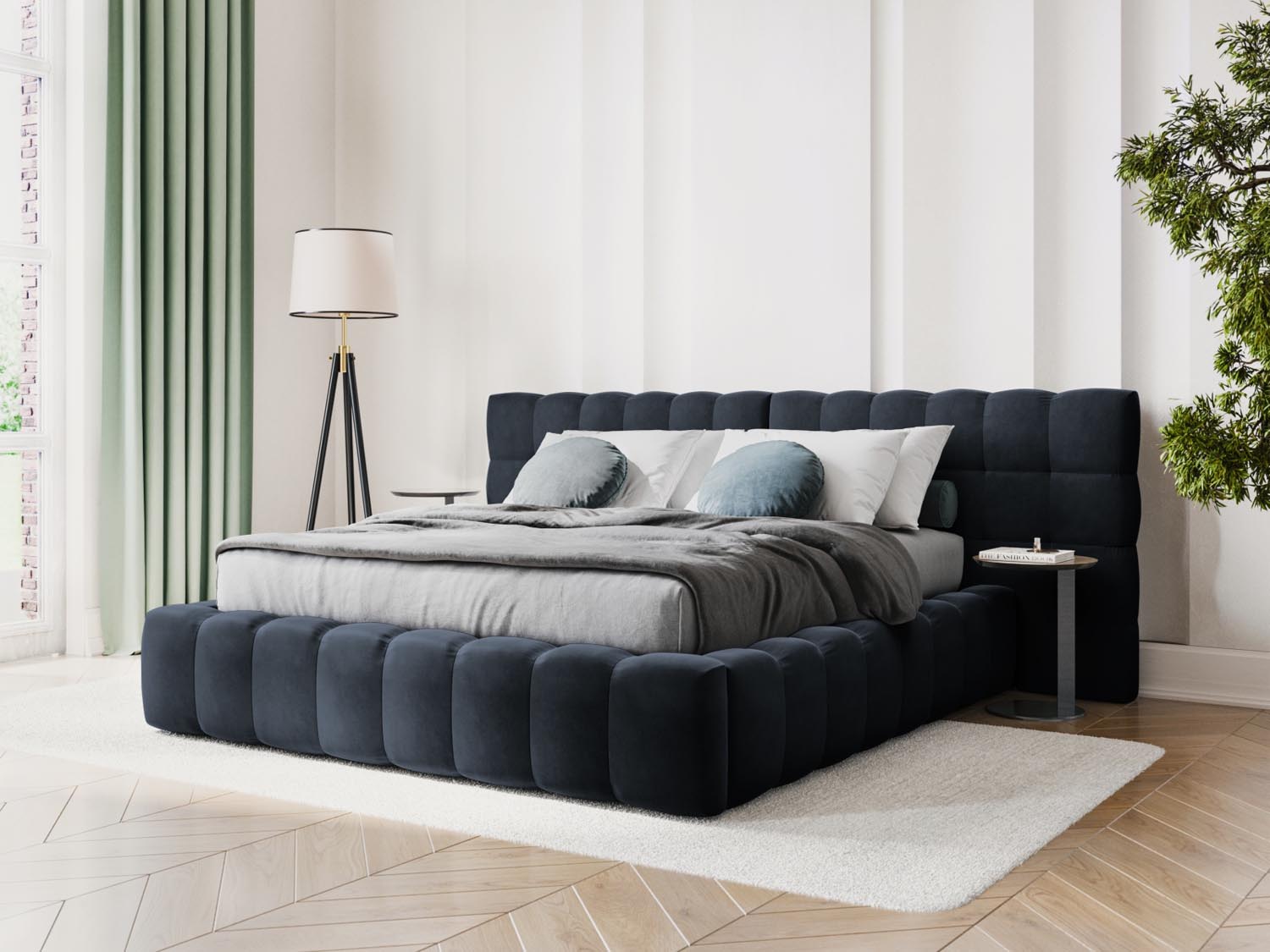 Elegantes Mamaia Velour Bett in Dunkelblau mit praktischem Stauraum und doppeltem Kopfteil, ideal für stilvolle Schlafzimmer.