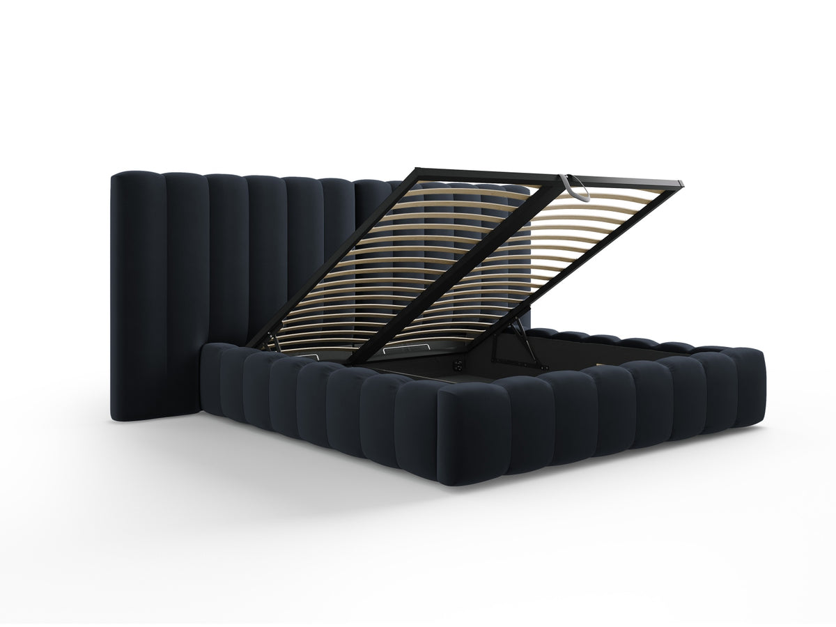 Kelp Bett mit Stauraum und double Headboard 180cm in Dark Blue-Bluvel präsentiert im Onlineshop von KAQTU Design AG. Bett ist von Micadoni