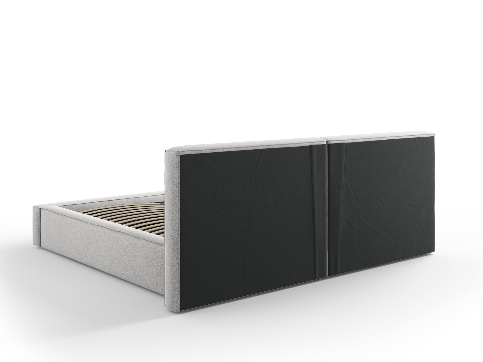 Entdecken Sie das stilvolle Jodie Bett von Micadoni: 254 cm breit, mit doppeltem Headboard und cleverem Stauraum für ein aufgeräumtes Schlafzimmer.