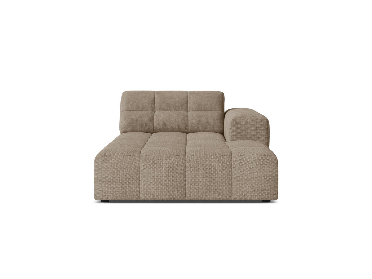 Chaiselongue Jennifer von Micadoni in Leichtes Beige mit Chenille-Bezug Eden 2 Pearl, schwarzen Kunststoffbeinen, rechts ausgerichtet.