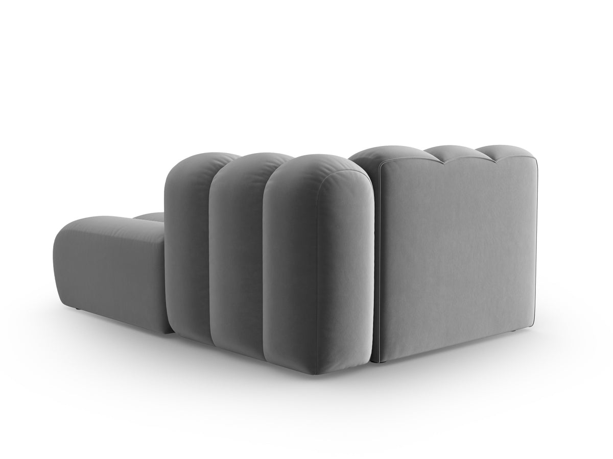 Lupine Velour Sofa Chaise Lounge rechts 2 Sitzer in Grey-Salvador präsentiert im Onlineshop von KAQTU Design AG. L-Sofa rechts ist von Micadoni