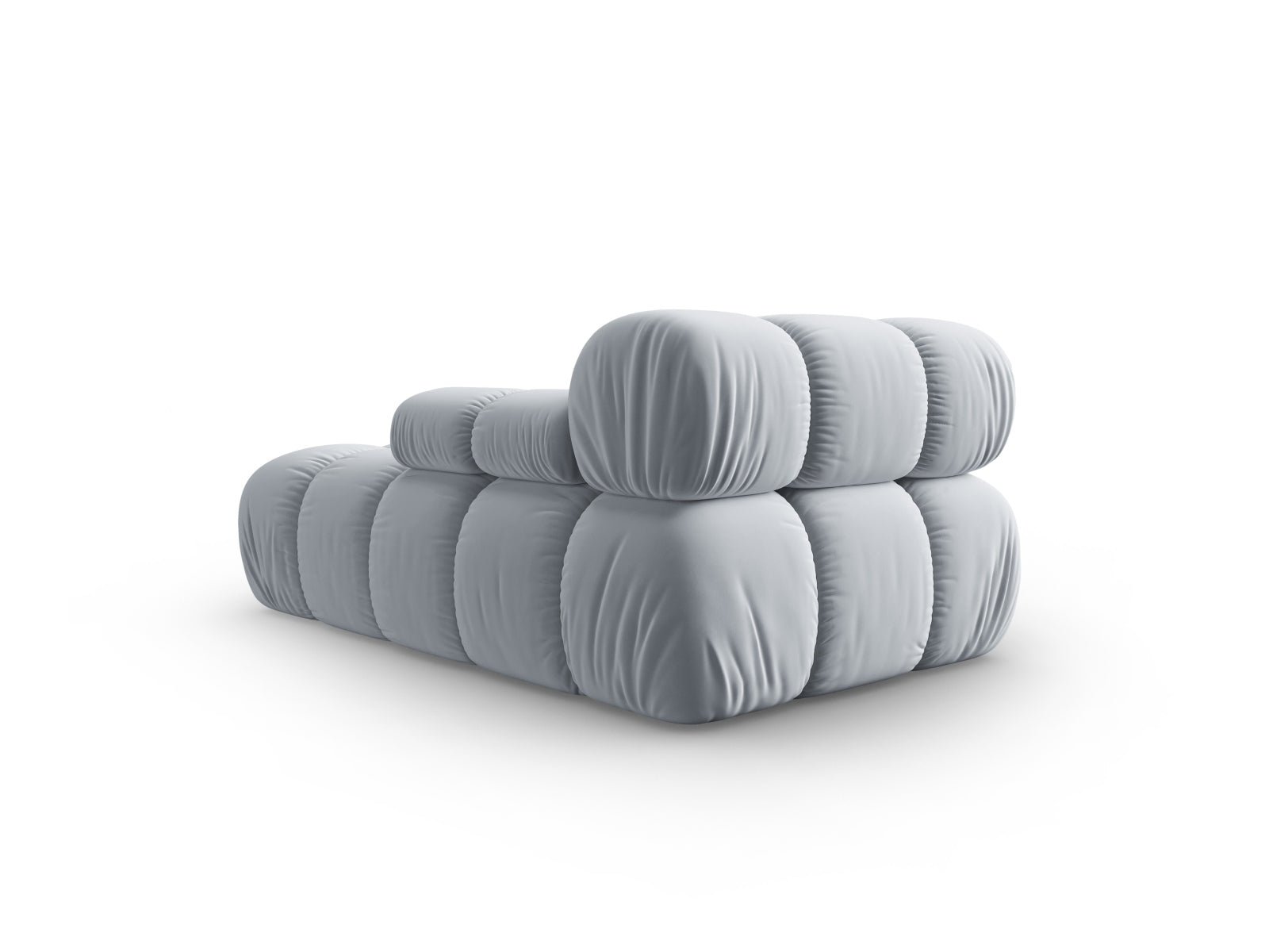 Stilvolles Bellis Velour Sofa Chaise Lounge in zartem Hellblau, perfekt für moderne Interiors. Flexibles, modulares Design von Micadoni.