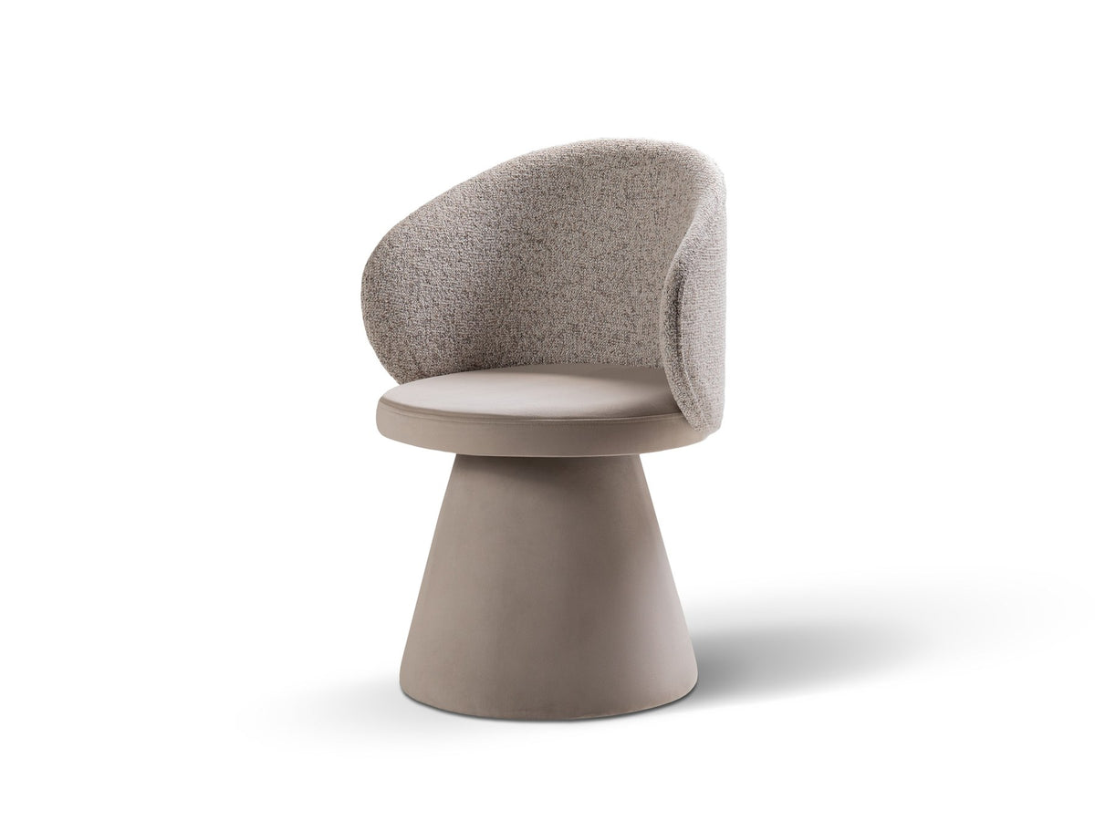 Drehstuhl Inez mit beige meliertem Bezug, Sitzfläche aus Samt, Rückenlehne aus strukturiertem Stoff, Beine aus Samt, geometrische Form.