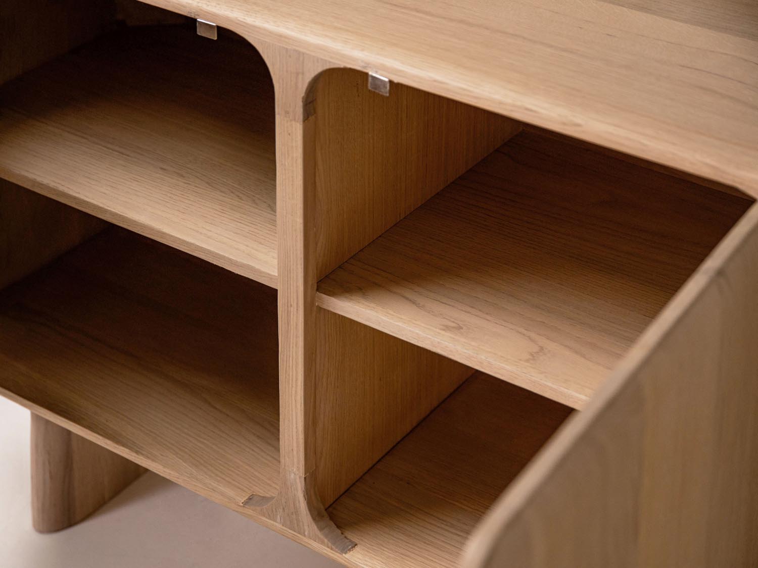 Sideboard Aggie, 160x45x75 in präsentiert im Onlineshop von KAQTU Design AG. Sideobard ist von Micadoni