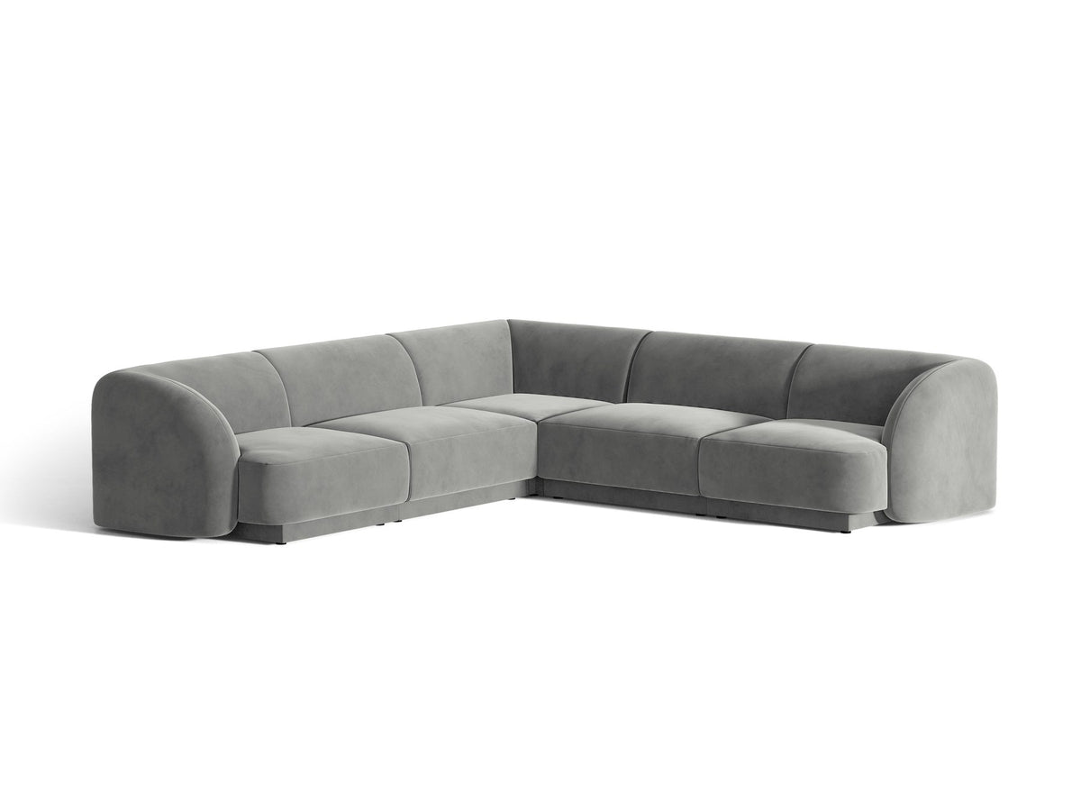 Dunkelbeiges symmetrisches Ecksofa Miley von Micadoni aus Bluvel-Stoff mit schwarzen Kunststoffbeinen, moderne L-Form für Wohnräume.