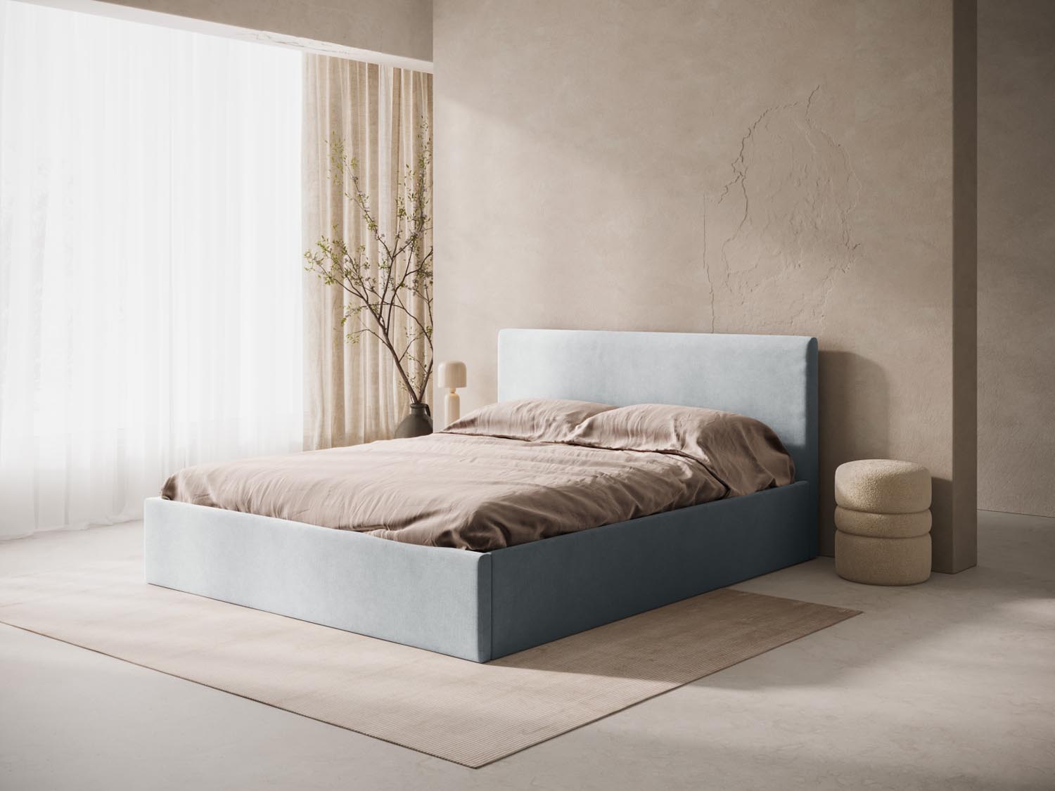 Elegantes Remo Kopfteil in hellem Grau von Micadoni, ideal für stilvolle Schlafzimmergestaltung. Hochwertige Verarbeitung und modernes Design.