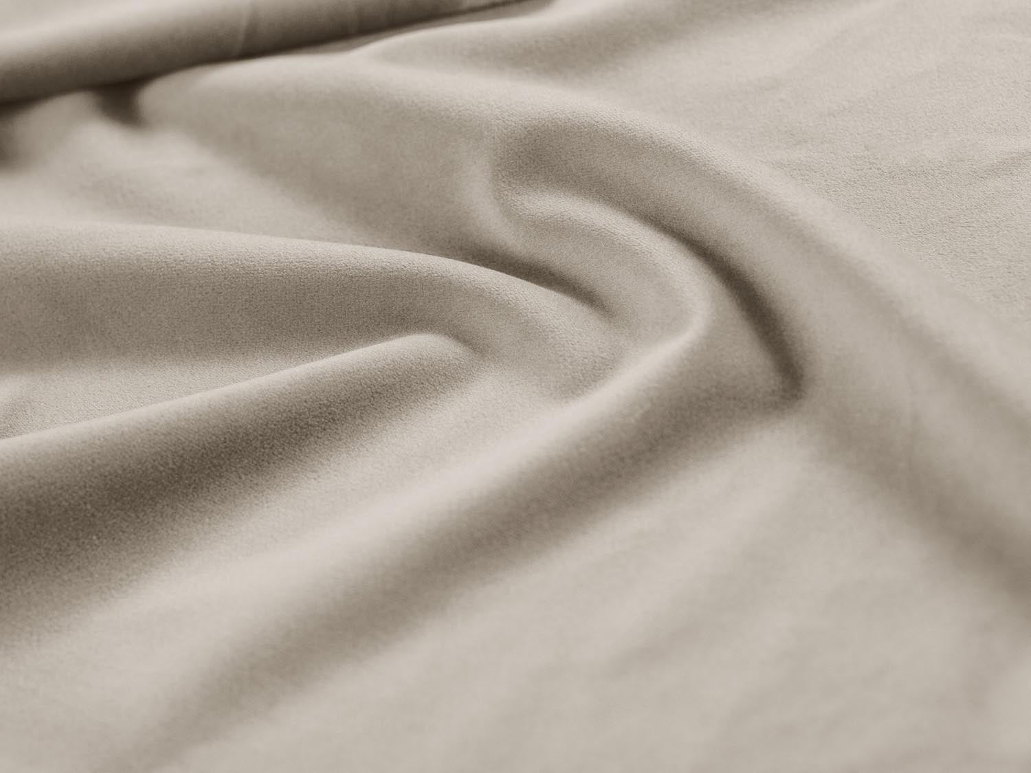Luxuriöses Phaedra Velour Kopfteil in edlem Dunkelbeige, perfekt für zeitgemäße Schlafzimmergestaltung. Exquisite Qualität von Micadoni.