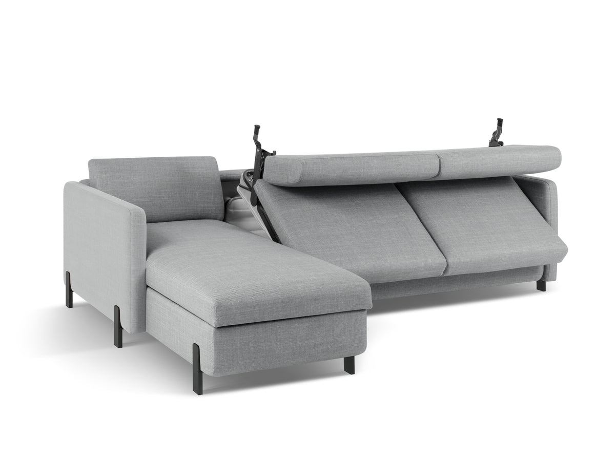 Gloria Ecksofa links mit Schlaffunktion und Stauraum 5 Sitzer in Light Grey-Bjorn präsentiert im Onlineshop von KAQTU Design AG. Bettsofa links ist von Micadoni