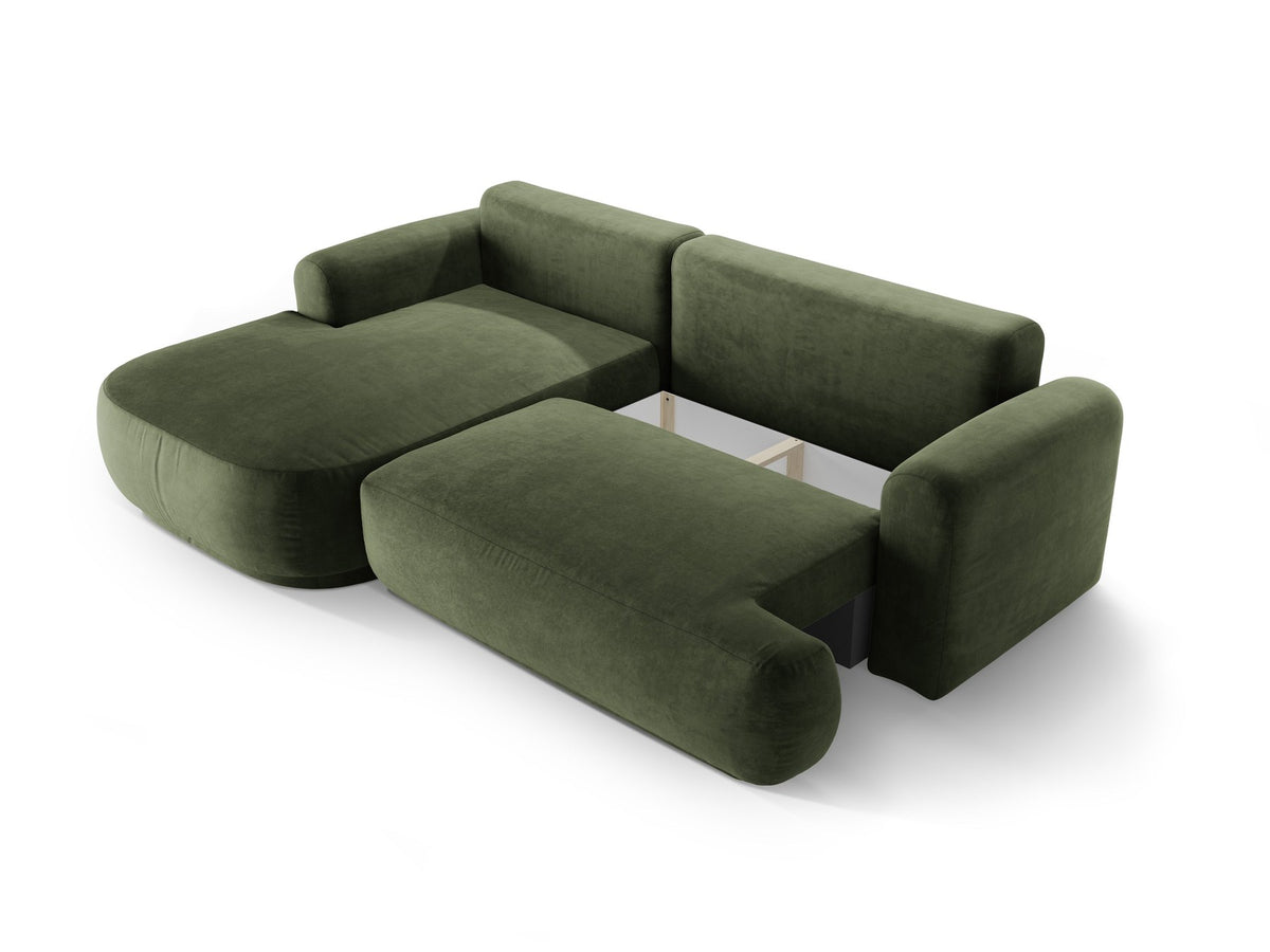 Ecksofa Ella von Micadoni in Leichtes Beige mit Veloursstoff-Bezug, schwarzen Kunststoffbeinen und ausklappbarer Liegefläche links, Retro-Form.