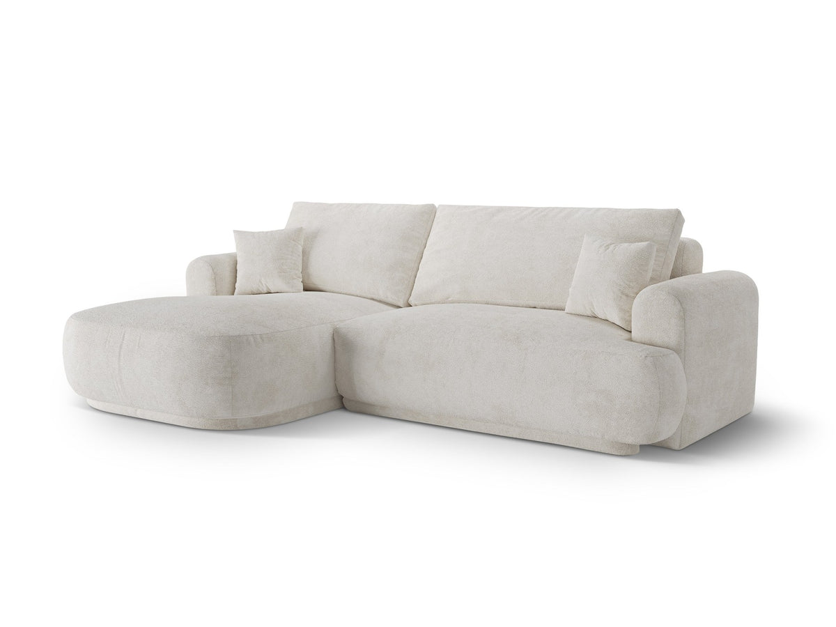 Ecksofa Ella von Micadoni in Leichtes Beige mit Veloursstoff-Bezug, schwarzen Kunststoffbeinen und ausklappbarer Liegefläche links, Retro-Form.