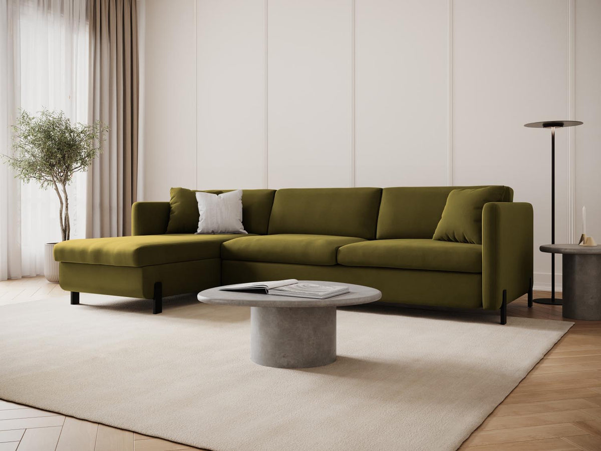Gloria Velour links Ecksofa mit Schlaffunktion und Stauraum 4 Sitzer in Green-Salvador präsentiert im Onlineshop von KAQTU Design AG. Bettsofa links ist von Micadoni