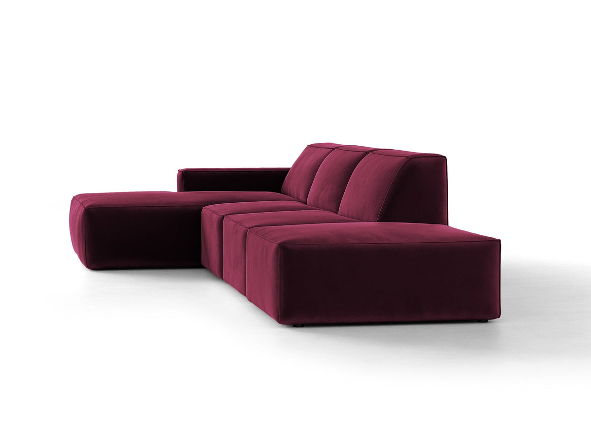 Ecksofa Jodie links von Micadoni in leichtem Beige mit Venus-Samtstoff, schwarzen Kunststoffbeinen und niedriger Rückenlehne.