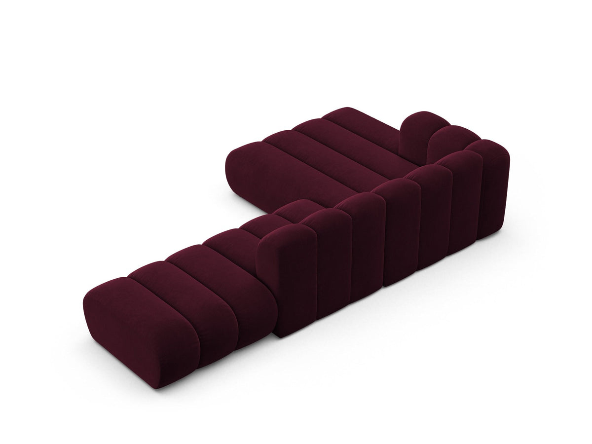 Lupine Linkes Ecksofa von Micadoni in Leichtes Beige, L-Form mit Venus Samtstoff-Bezug und schwarzen Kunststoffbeinen, Frontansicht.