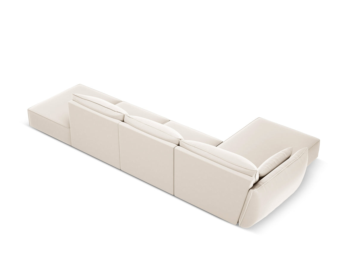 Kaelle Velour Ecksofa links 5 Sitzer in Light Beige-Bluvel präsentiert im Onlineshop von KAQTU Design AG. L-Sofa links ist von Micadoni