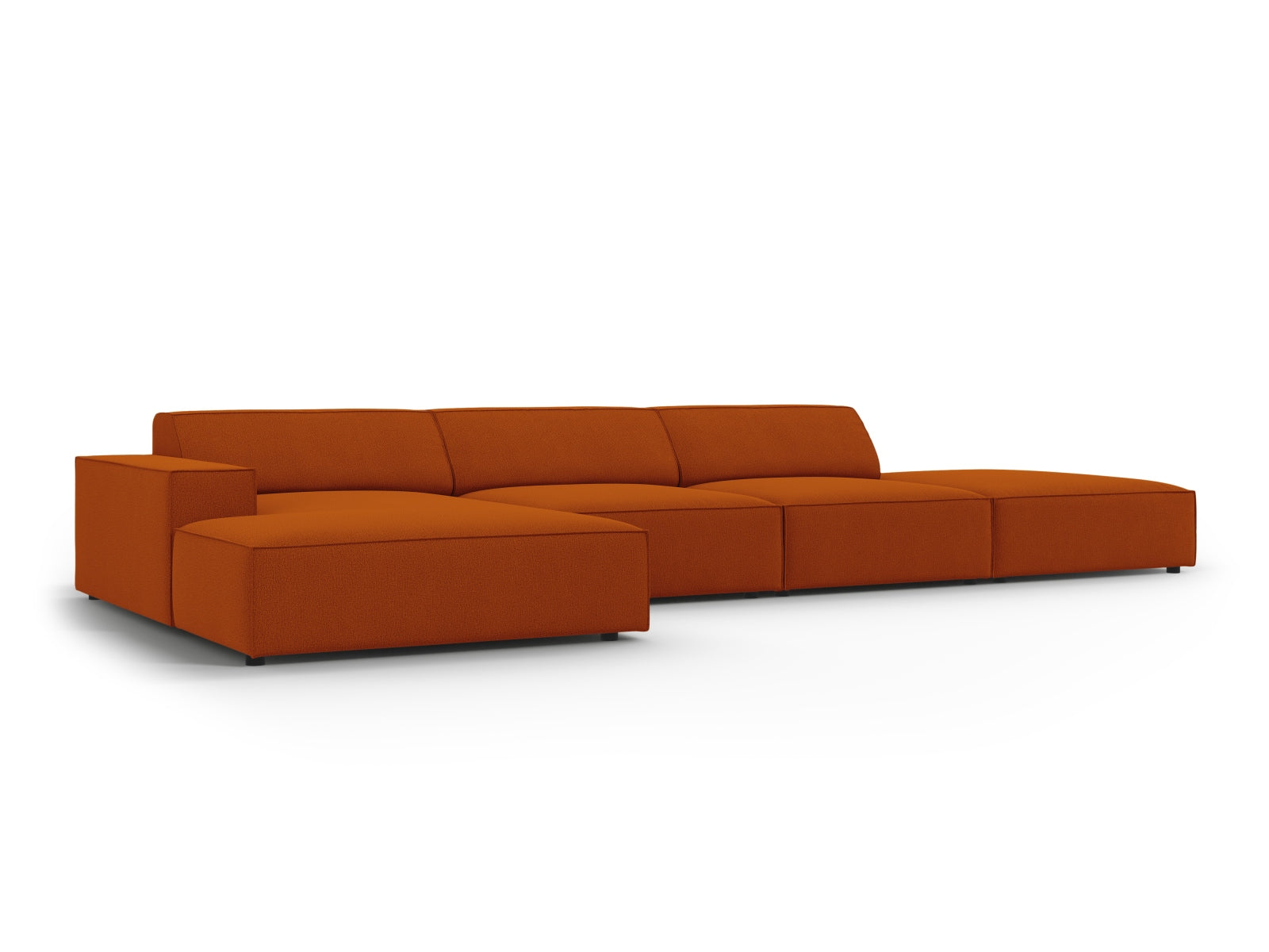 Elegantes, terracotta-farbenes Ecksofa Jodie von Micadoni, vielseitig und einladend, ideal für gesellige Runden und modernes Wohnen.