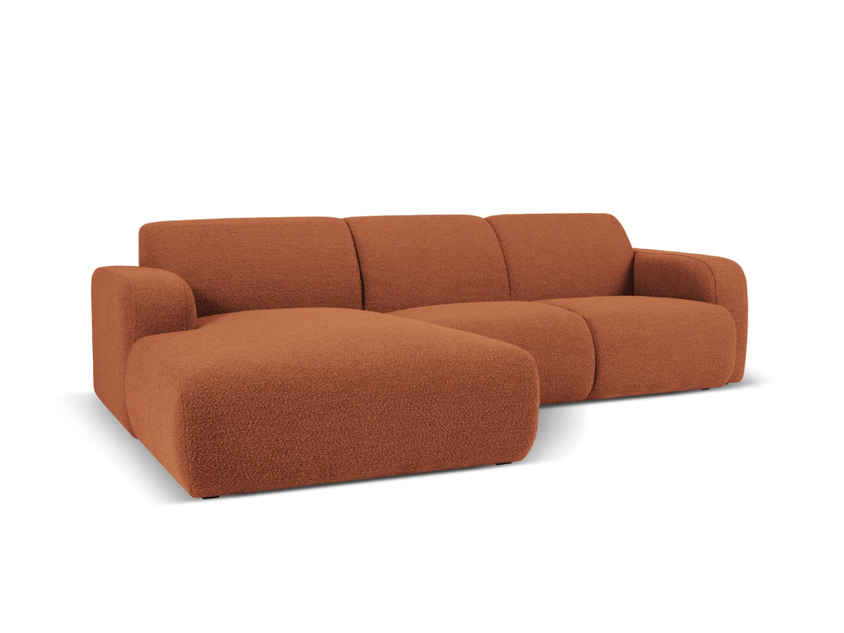 Molino Boucle Ecksofa links 4 Sitzer in Terracotta-Baloo präsentiert im Onlineshop von KAQTU Design AG. L-Sofa links ist von Micadoni