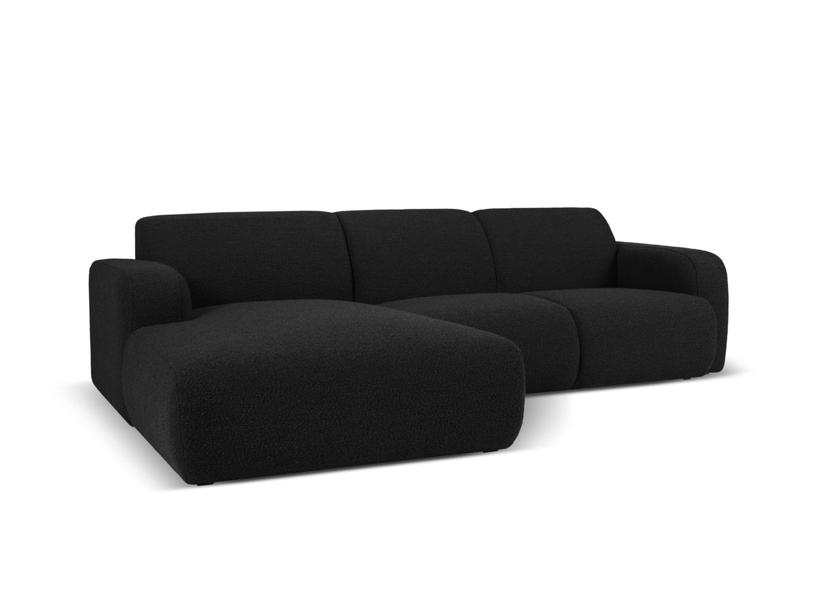 Molino Boucle Ecksofa links 4 Sitzer in Black-Baloo präsentiert im Onlineshop von KAQTU Design AG. L-Sofa links ist von Micadoni