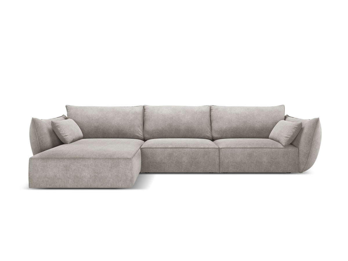Kaelle Ecksofa links 4 Sitzer in Light Grey-Over The Horizon präsentiert im Onlineshop von KAQTU Design AG. L-Sofa links ist von Micadoni