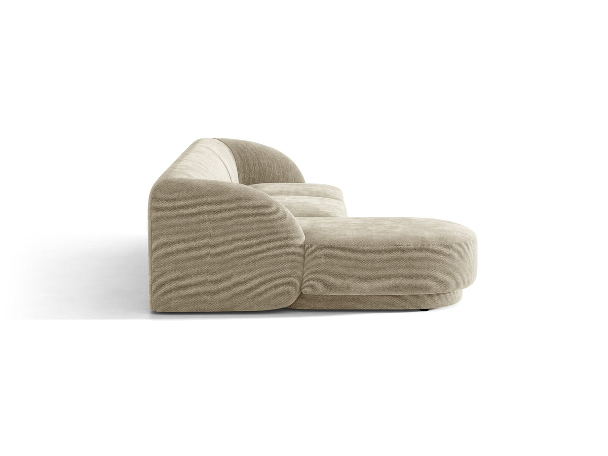 Miley Linkes Ecksofa von Micadoni, L-Sofa links in Dunkelbeige mit Bluvel-Stoffbezug und schwarzen Kunststoffbeinen, Frontalansicht.