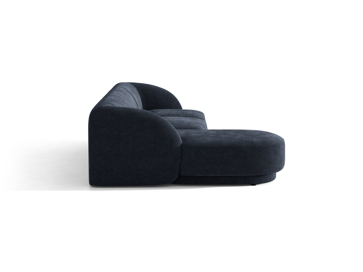 Miley Linkes Ecksofa von Micadoni, L-Sofa links in Dunkelbeige mit Bluvel-Stoffbezug und schwarzen Kunststoffbeinen, Frontalansicht.