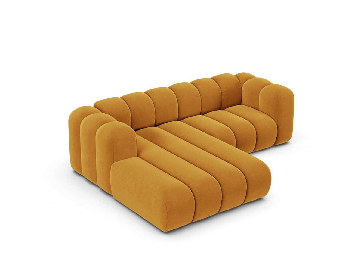 Lupine Linkes Ecksofa von Micadoni in Beige, L-förmiges Ecksofa mit Samtstoff Venus, schwarzen Kunststoffbeinen, Ausrichtung links.