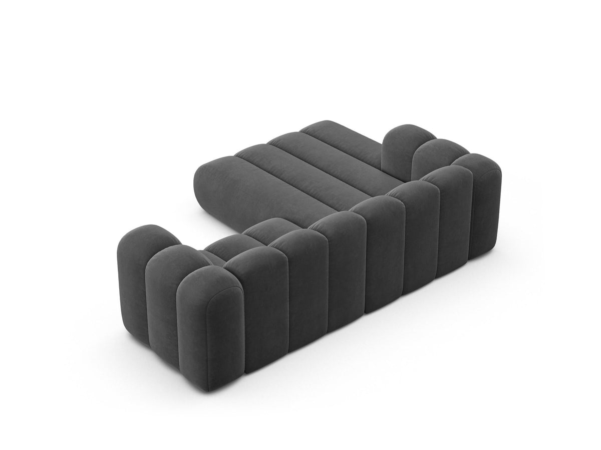 Lupine Linkes Ecksofa von Micadoni in Beige, L-förmiges Ecksofa mit Samtstoff Venus, schwarzen Kunststoffbeinen, Ausrichtung links.