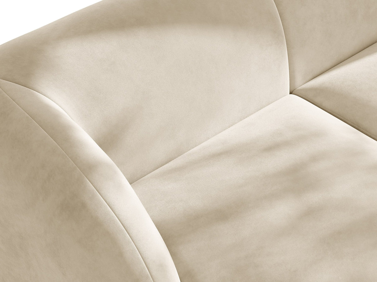 Miley Linkes Ecksofa von Micadoni, L-Sofa links in Dunkelbeige mit Bluvel-Stoffbezug und schwarzen Kunststoffbeinen, Frontalansicht.