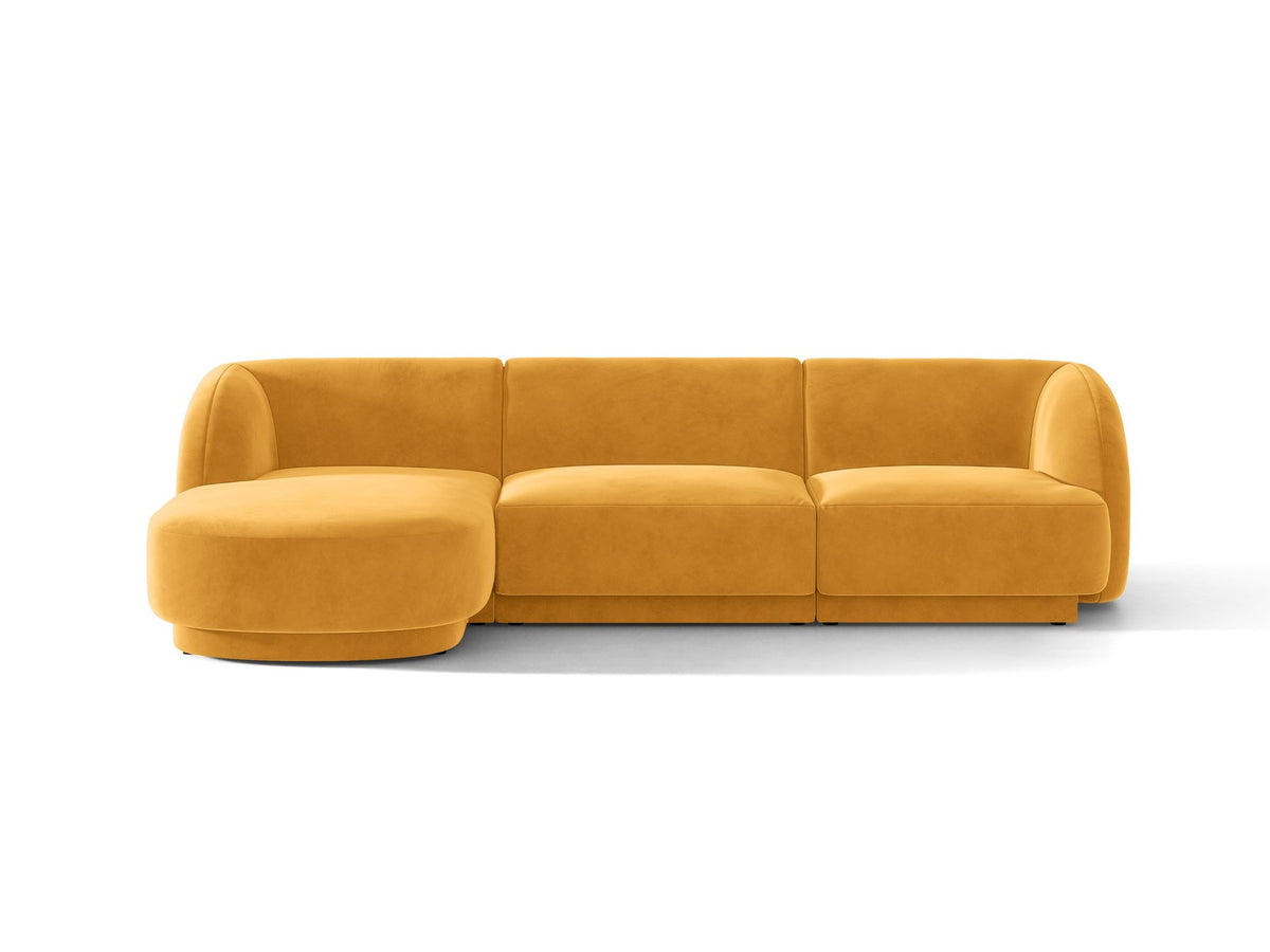 Miley Linkes Ecksofa von Micadoni, L-Sofa links in Dunkelbeige mit Bluvel-Stoffbezug und schwarzen Kunststoffbeinen, Frontalansicht.