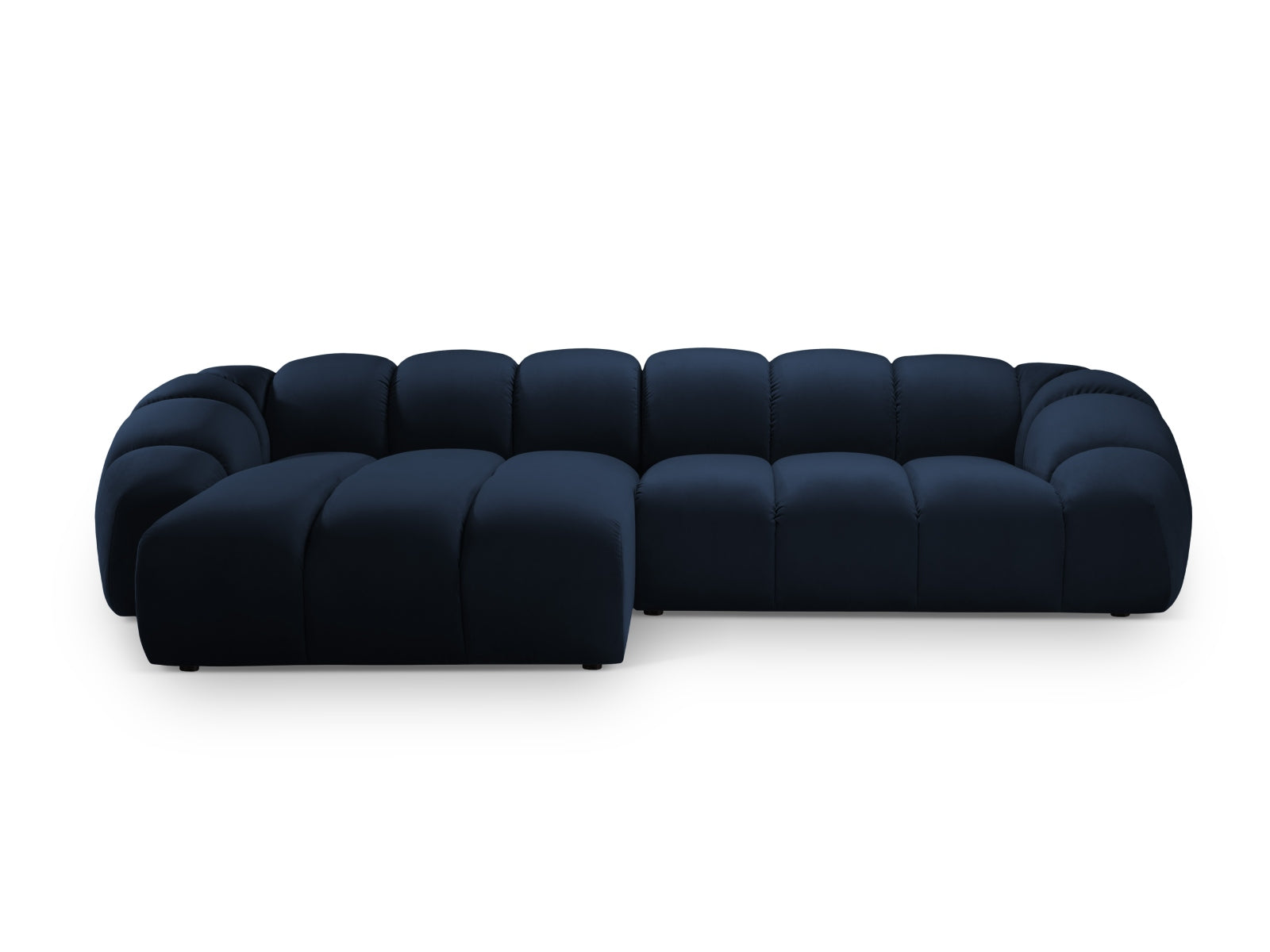 Diana Velour links Ecksofa 4 Sitzer in Royal Blue-Salvador präsentiert im Onlineshop von KAQTU Design AG. L-Sofa links ist von Micadoni