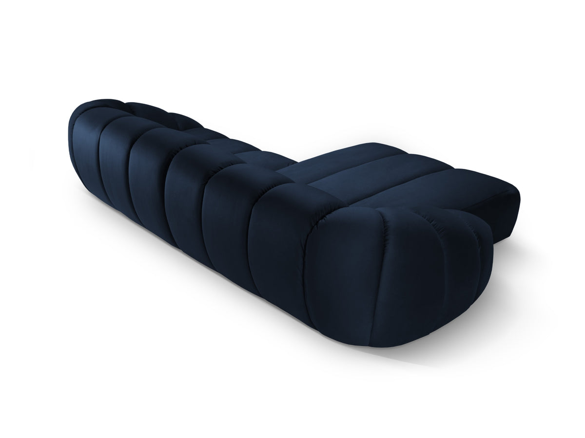 Diana Velour links Ecksofa 4 Sitzer in Royal Blue-Salvador präsentiert im Onlineshop von KAQTU Design AG. L-Sofa links ist von Micadoni