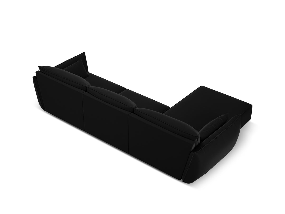 Kaelle Velour Ecksofa links 4 Sitzer in Black-Bluvel präsentiert im Onlineshop von KAQTU Design AG. L-Sofa links ist von Micadoni