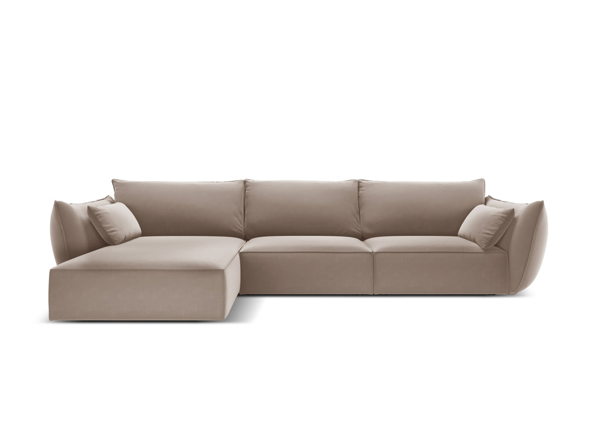 Kaelle Velour Ecksofa links 4 Sitzer in Cappuccino-Bluvel präsentiert im Onlineshop von KAQTU Design AG. L-Sofa links ist von Micadoni