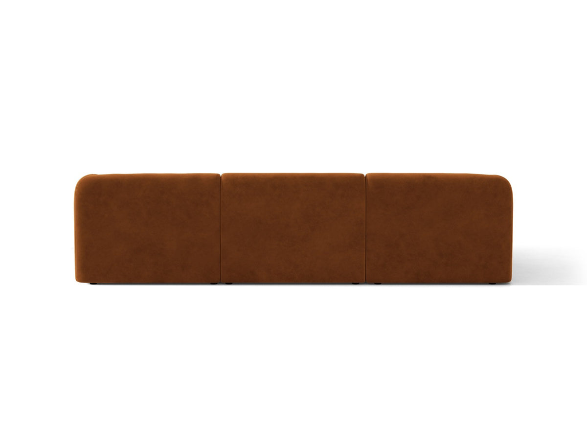Miley Linkes Ecksofa von Micadoni, L-Sofa links in Dunkelbeige mit Bluvel-Stoffbezug und schwarzen Kunststoffbeinen, Frontalansicht.